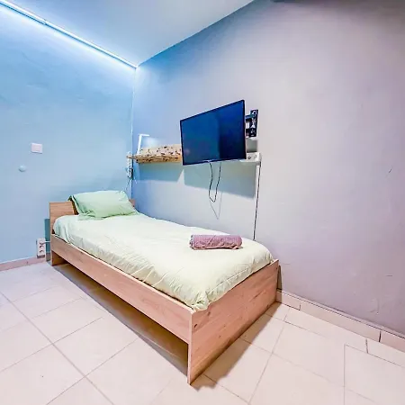4 Places Vieux Appartamento Agde